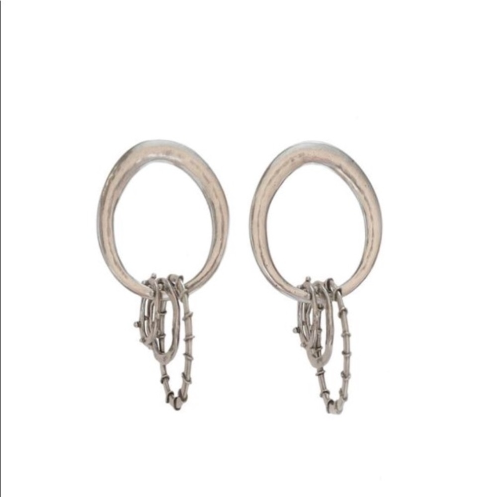 The 2 Bandits earrings